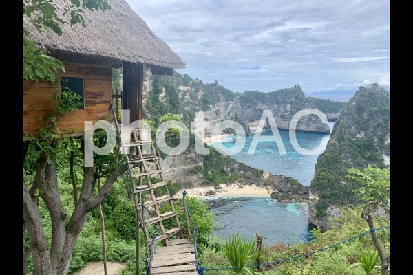 ペニダ島 サウザンアイランドビューポイント ツリーハウス インドネシア バリ島 離島 ヌサペニダ ペニダ島 サウザンアイランドビューポイント ツリーハウス インドネシア バリ島 離島 ヌサペニダの写真