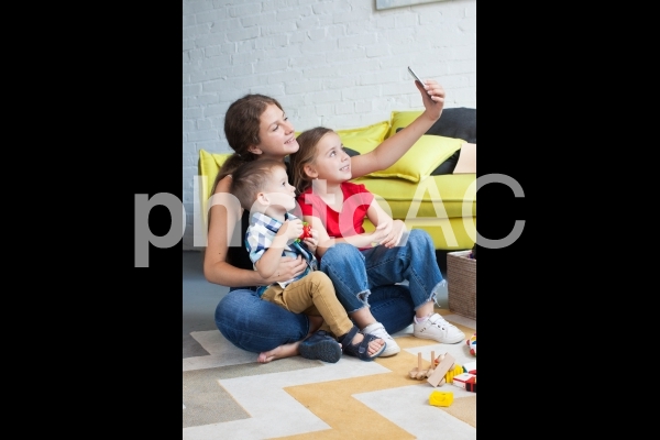 子どもと遊ぶベビーシッター43 子どもと遊ぶベビーシッター43の写真