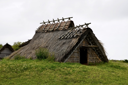 竪穴式住居の写真素材 写真素材なら 写真ac 無料 フリー ダウンロードok