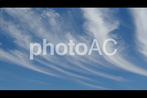 青空と流れる雲 3 青空と流れる雲 3の写真