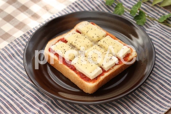 洋風豆腐トースト 洋風豆腐トーストの写真