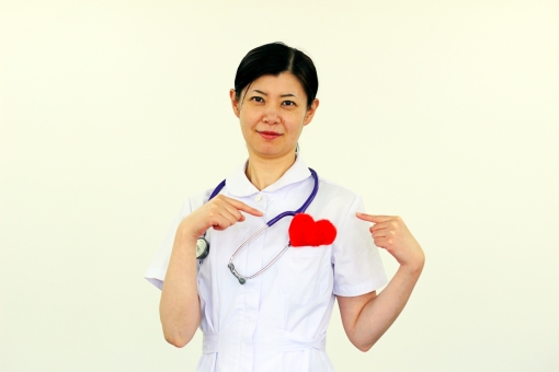 女性　愛　ドクター　ナース　看護師　白衣の写真