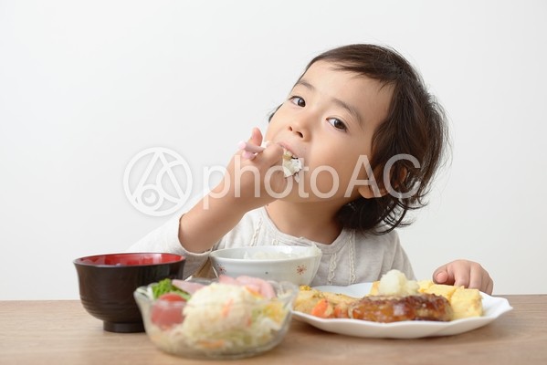 母と子 食事42 母と子 食事42の写真