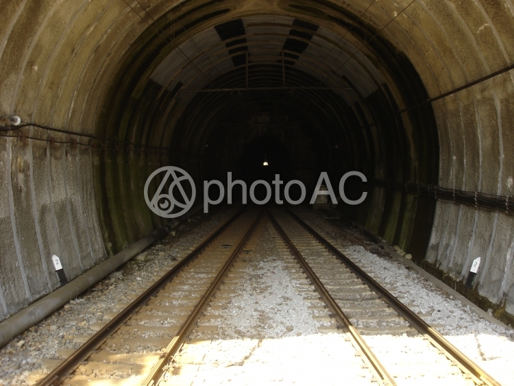 トンネルと線路 No 9287 写真素材なら 写真ac 無料 フリー ダウンロードok