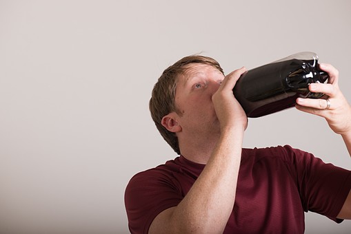 飲ã ãã¶é£²ã¿ 䏿°é£²ã¿ ã©ãã飲㿠ã³ã¼ã© ããã· çé
¸é£²æ ã¸ã¥ã¼ã¹ çæ è¦ä¸ãã ãããããã« å¤å½äºº ç·æ§ è¥æº ã¡ã¿ã è¶é«ª ããã³ã ä¸é«å¹´ 40代 ãã ã½ã£ã¡ãã ãã¼ãº Tã·ã£ã ãã«ãã¼ ç½èæ¯ ç½ãã㯠mdjms014