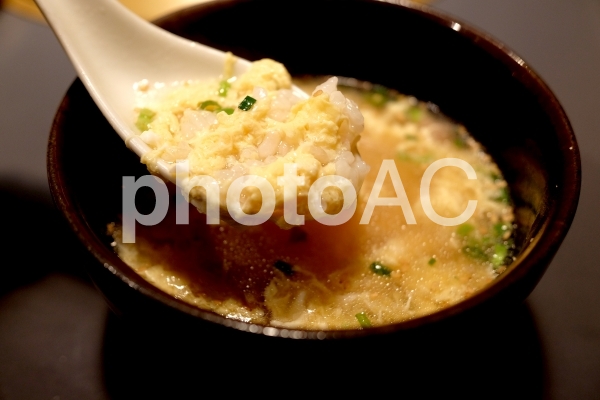 美味しそうな雑炊 美味しそうな雑炊の写真
