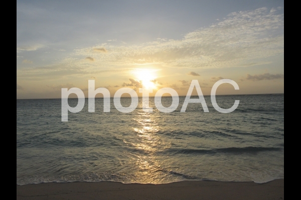 波照間の夕陽 波照間の夕陽の写真