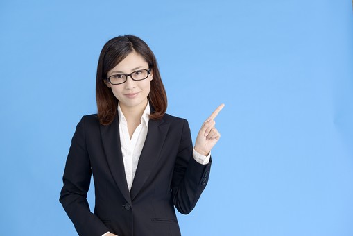 黒スーツの写真素材 写真素材なら 写真ac 無料 フリー ダウンロードok