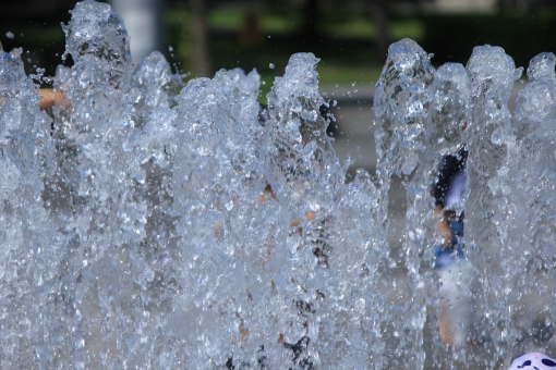 噴水の写真素材 写真素材なら 写真ac 無料 フリー ダウンロードok
