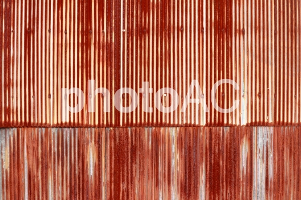 トタン板 錆 トタン板 錆の写真