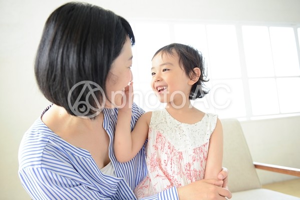 母と子 抱っこ40 母と子 抱っこ40の写真