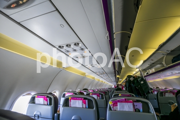 LCC 飛行機 LCC 飛行機の写真