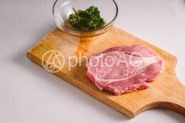 肉料理準備15 肉料理準備15の写真