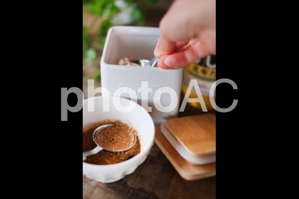 調味料を作る 調味料を作るの写真