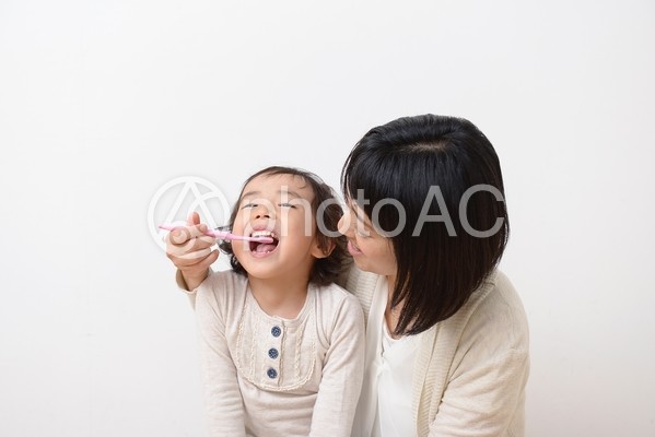 母と子 歯みがき18 母と子 歯みがき18の写真