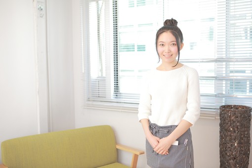 店員の写真素材 写真素材なら 写真ac 無料 フリー ダウンロードok