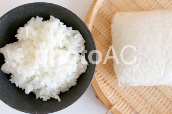 ご飯をラップに ご飯をラップにの写真