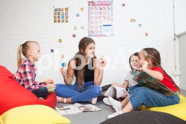 子どもと遊ぶベビーシッター23 子どもと遊ぶベビーシッター23の写真