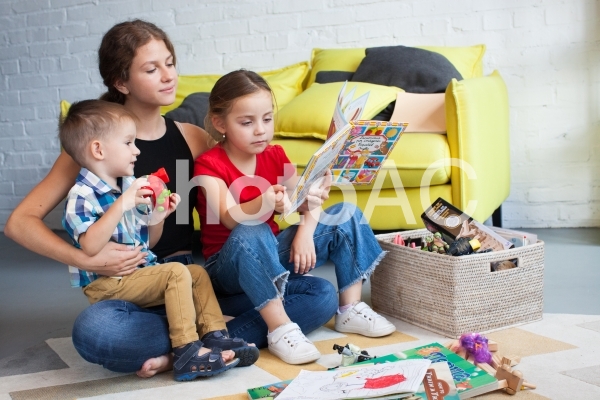 子どもと遊ぶベビーシッター41 子どもと遊ぶベビーシッター41の写真