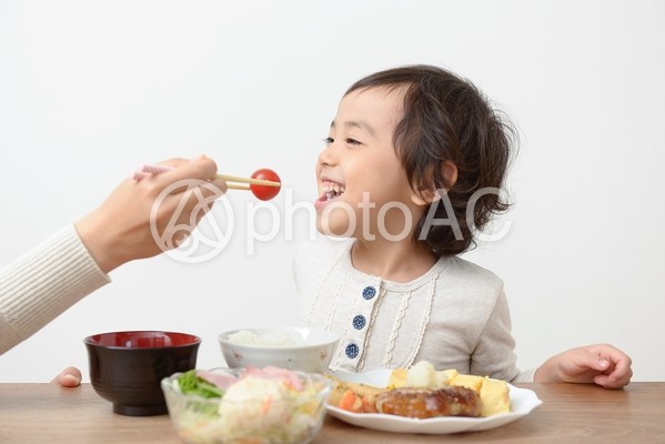 母と子 食事52 母と子 食事52の写真
