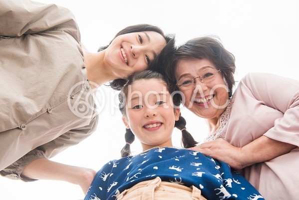 女性三世代1 女性三世代1の写真