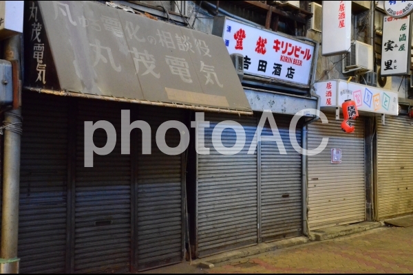 寂れた商店街2 寂れた商店街2の写真