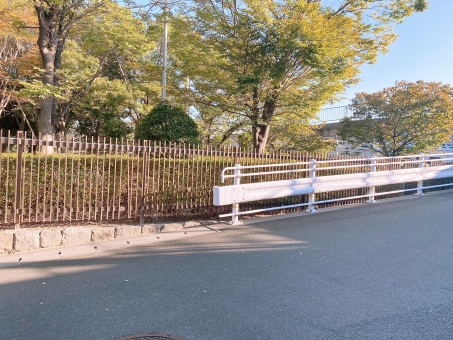 ガードレールの写真素材 写真素材なら 写真ac 無料 フリー ダウンロードok