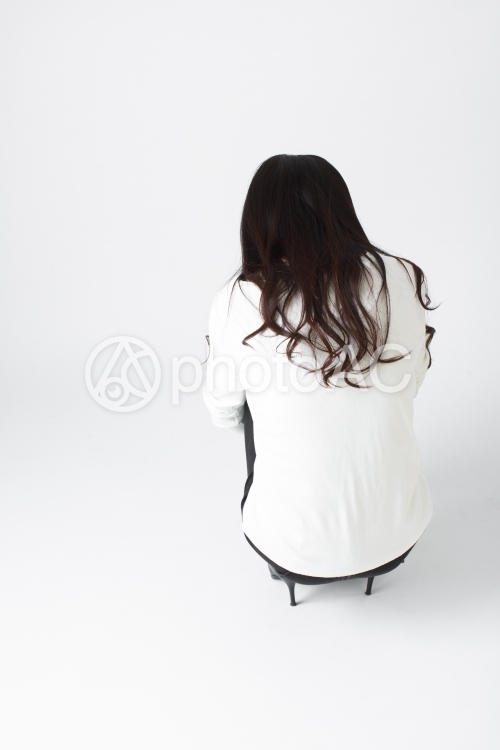 体育座りする日本女性10 No 2659 写真素材なら 写真ac 無料 フリー ダウンロードok