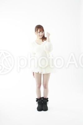ガッツポーズの女性7 ガッツポーズの女性7の写真