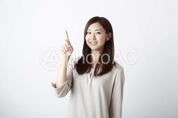 1の数字を知らせる女性 1の数字を知らせる女性の写真