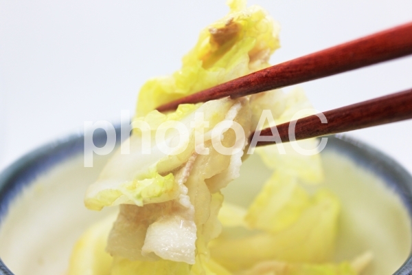 ミルフィーユ鍋(豚バラと白菜)_箸上げ02 ミルフィーユ鍋(豚バラと白菜)_箸上げ02の写真
