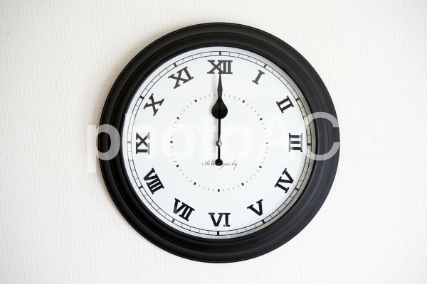 時計(壁掛け)12時 時計(壁掛け)12時の写真