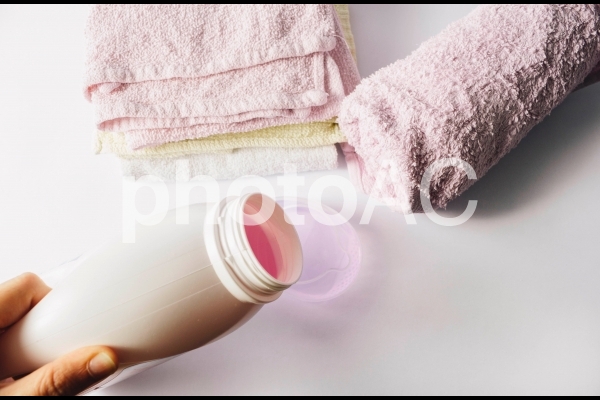 液体洗濯洗剤とタオル6 液体洗濯洗剤とタオル6の写真