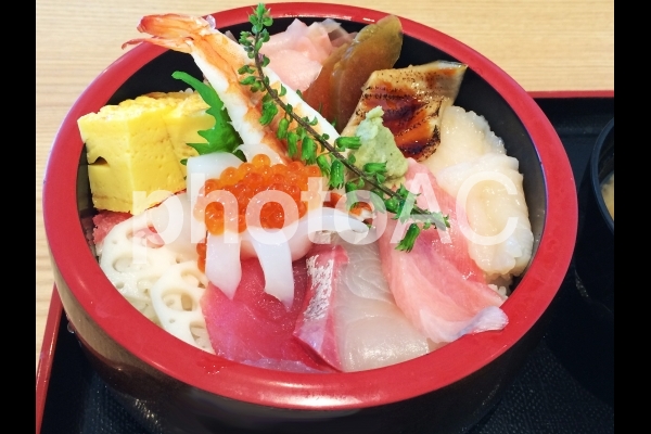 ちらし鮨 ちらし鮨の写真