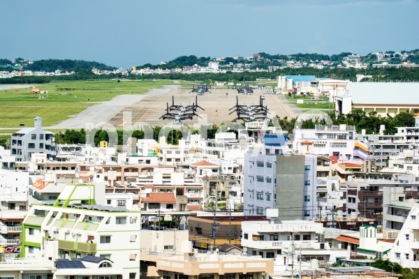 普天間基地 普天間基地の写真